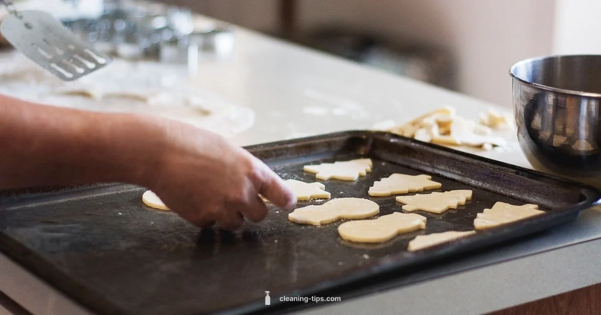 Cookie Sheet Cleaning - Cleaning Tips