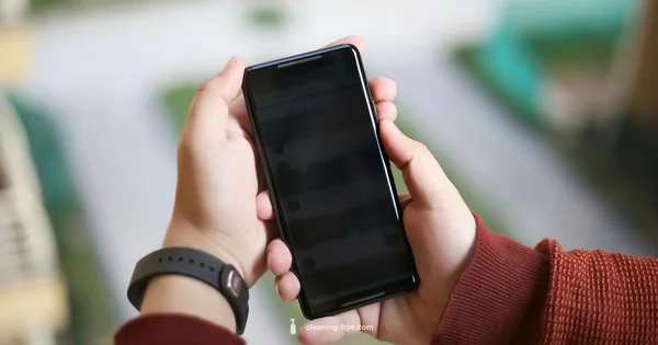 Clean Android Phone - Cleaning Tips