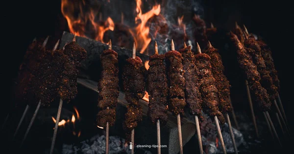 Flat Grill Cleaning - Cleaning Tips