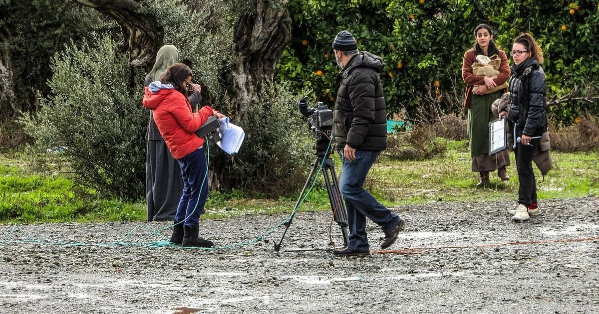 Sobriety on Screen - Cleaning Tips