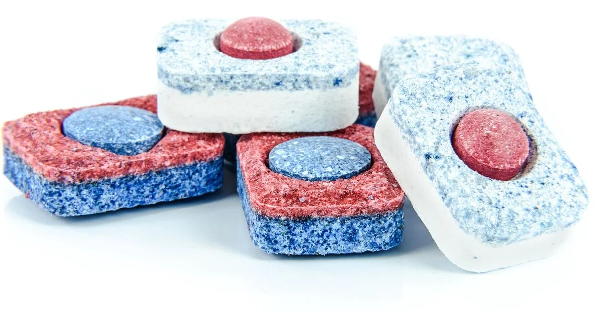 Clean Dishwasher Detergent Guide - Cleaning Tips