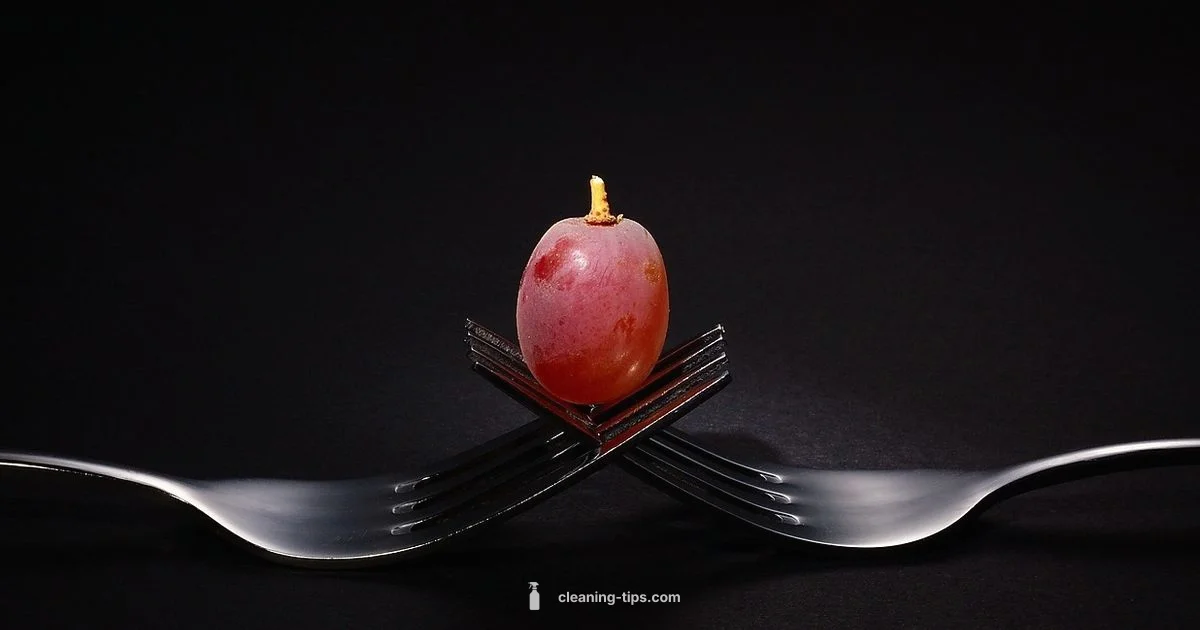 Clean Fruit in Kitchen - Cleaning Tips