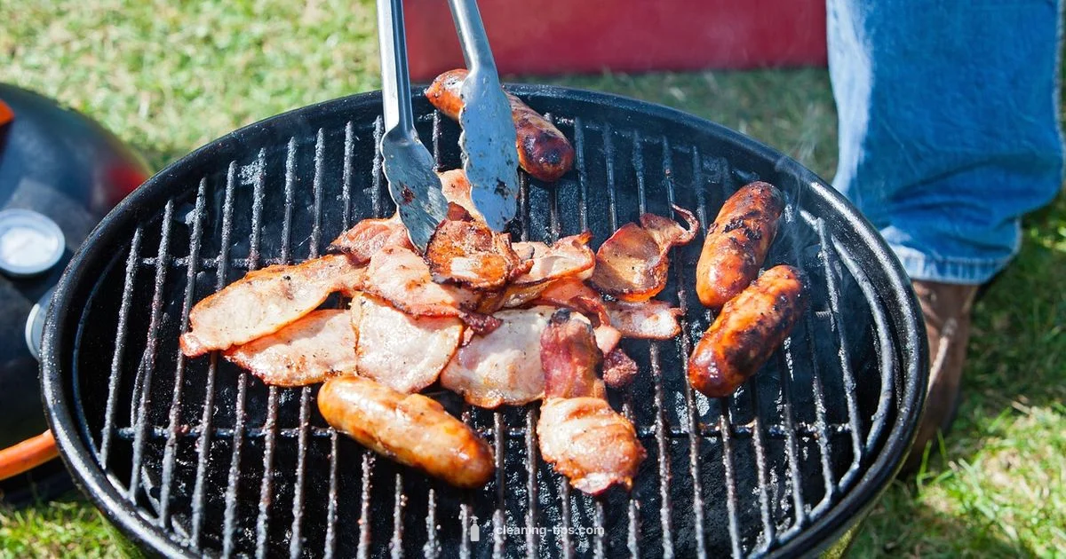 Grill Cleaning 101 Grill Cleaning 101 - Cleaning Tips