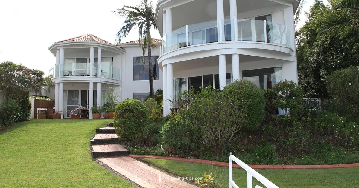 Crystal Clear Windows Crystal Clear Windows - Cleaning Tips