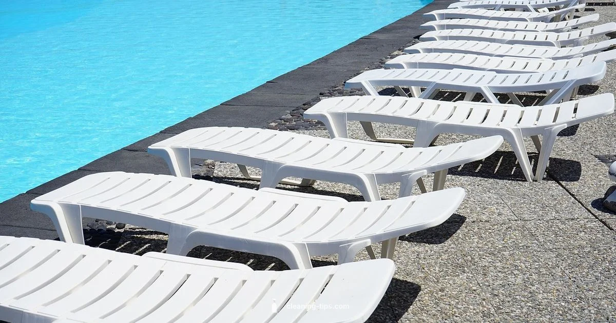 Sparkling Pool Guide Sparkling Pool Guide - Cleaning Tips