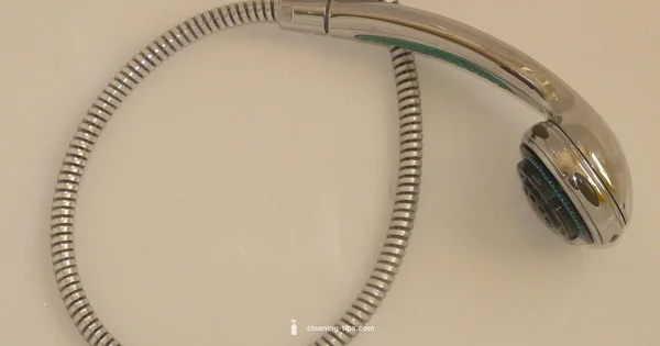 Shower Head Cleaning - Cleaning Tips