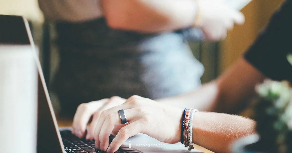 Windows Disk Cleanup Windows Disk Cleanup - Cleaning Tips