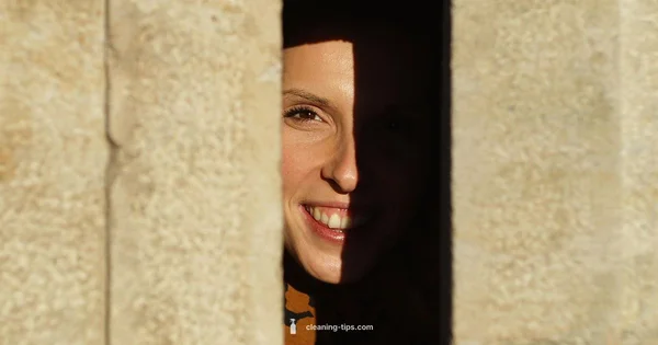 Plaque Removal Guide - Cleaning Tips