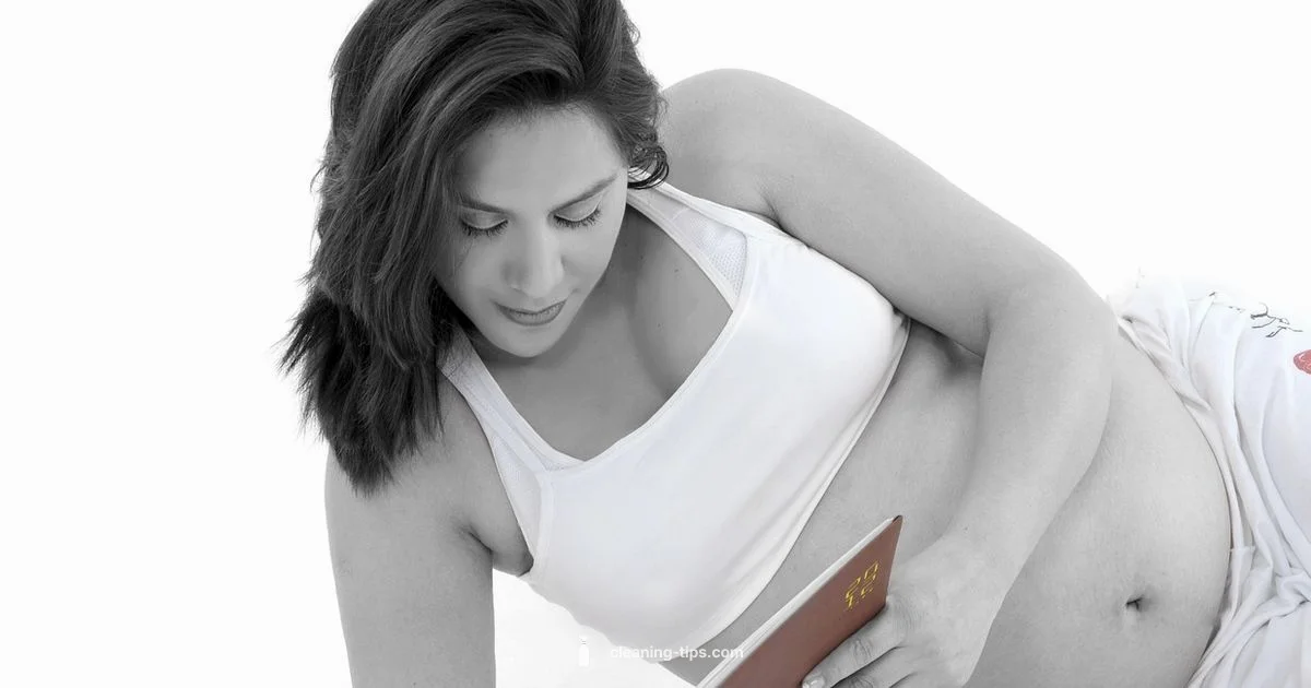 Safe Mold Cleanup Safe Mold Cleanup - Cleaning Tips