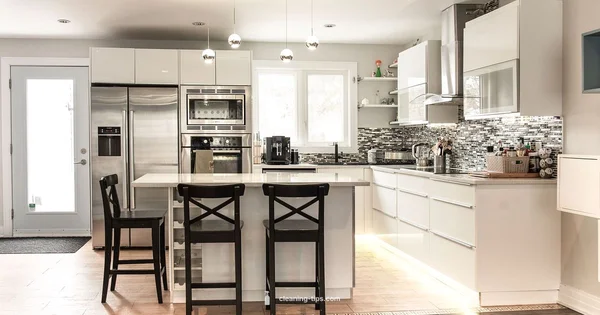 Oven Cleaning Guide - Cleaning Tips